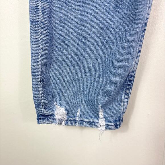 Mother Superior Distressed High Waisted High Rise Tomcat Jeans in The Confession - Picture 7 of 12